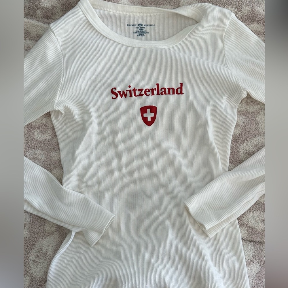 Rare brandy melville switzerland top!